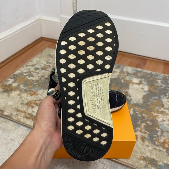 Fair Men’s Size 8 (Euro Sz 41.5) Adidas NMD R1 Sneakers Marble Aero Green/White - Picture 15 of 15